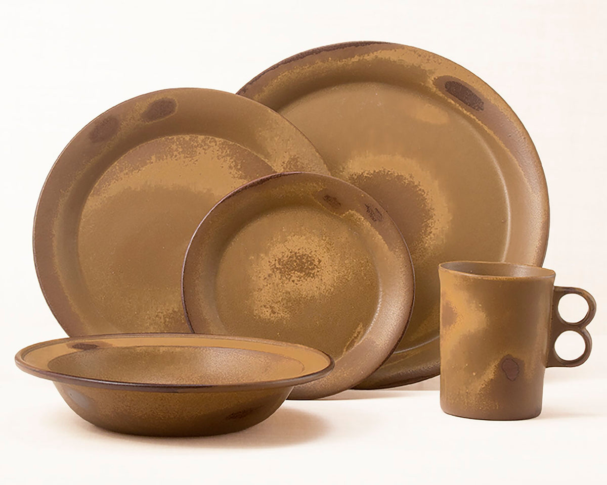 Tavernware dinnerware 5 piece set including our dinner plate, lunch plate, dessert plate, rimmed soup bowl and trigger mug.
