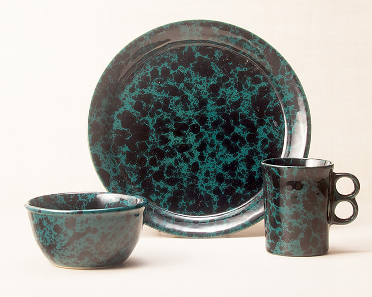 Black on Green dinnerware 3 piece set including our dinner plate, medium basic bowl and trigger mug.