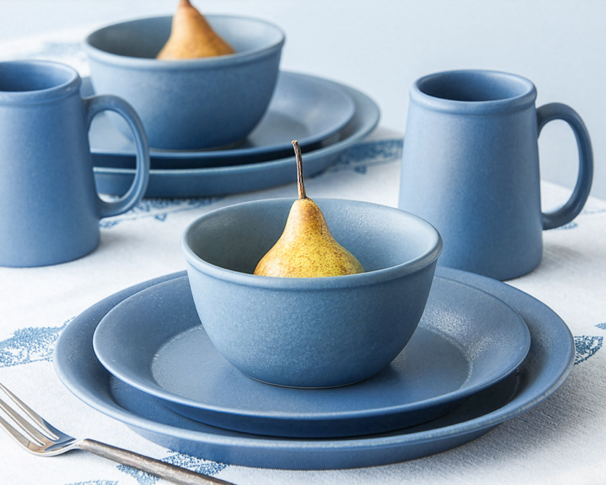 Classic Dinnerware 4-Piece Place Setting, Basic Bowl & Tankard Mug